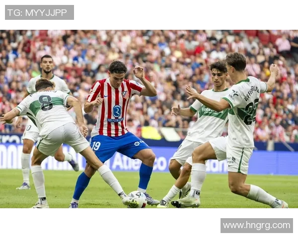 德甲精彩对决巴黎圣日耳曼逆转马竞引发全场热烈反响分析