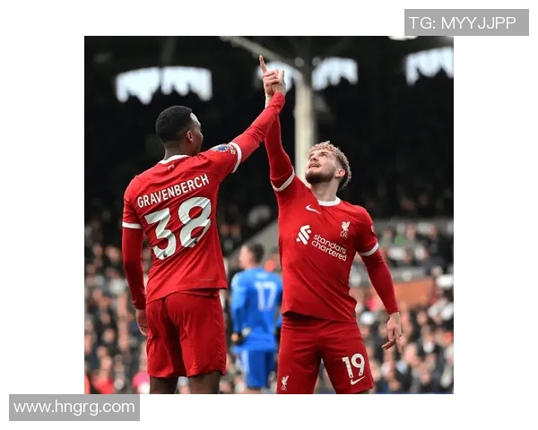 足总杯精彩对决利物浦逆转拜仁全场沸腾瞬间回顾与分析